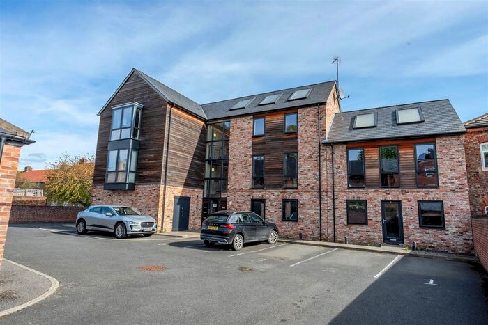 1 Bedroom Flat To Rent In Grove Place, Jackson Street, York, YO31