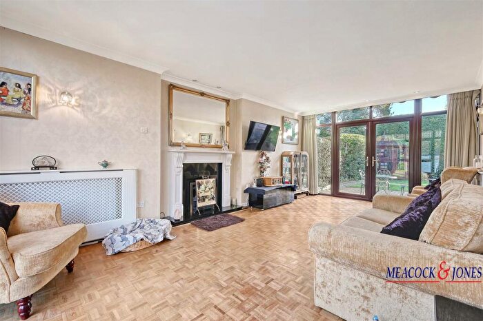 4 Bedroom Detached House For Sale In Tor Bryan, Ingatestone, Essex, CM4