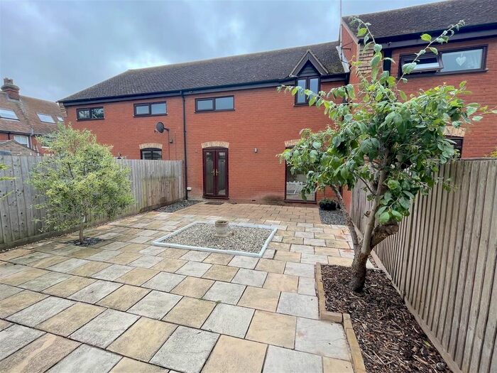 4 Bedroom Property To Rent In Bell Mews, Hadleigh, Ipswich, IP7