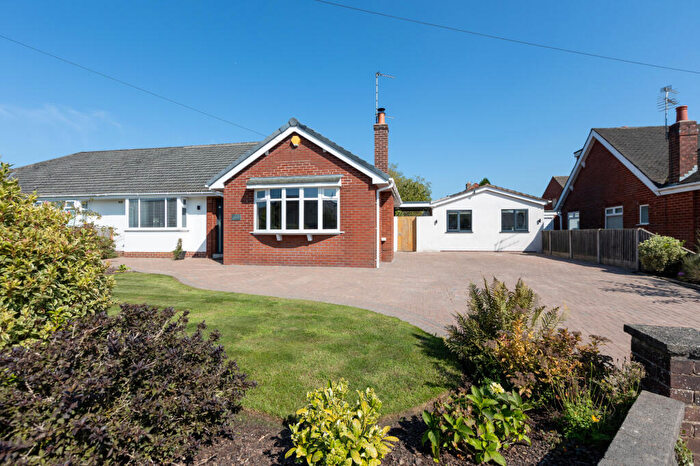 4 Bedroom Bungalow For Sale In Bryning Lane, Newton-With-Scales, PR4
