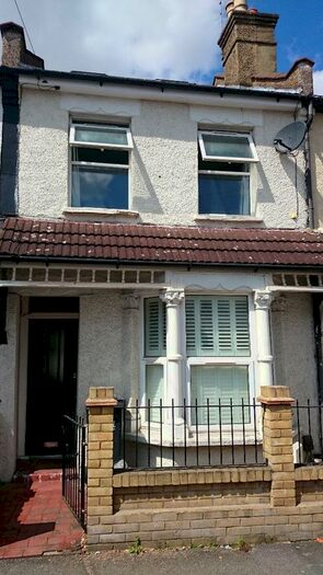 4 Bedroom Terraced House To Rent In Oval Road, Addiscombe, Croydon CR0