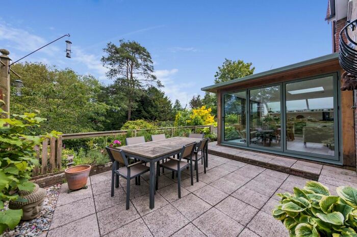 5 Bedroom Semi-Detached House For Sale In Lower Clayhill Cottages, Barcombe, BN8