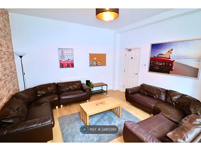 8 Bedroom Terraced House To Rent In Croydon Road, Middlesbrough, TS1