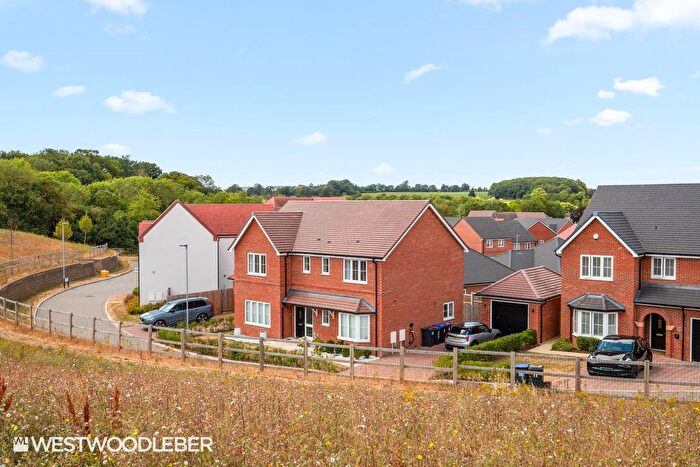 4 Bedroom Detached House For Sale In Wheatfield Gardens, Puckeridge, Ware, SG11