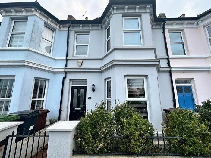 3 Bedroom Terraced House To Rent In Gilbert Road, BN22