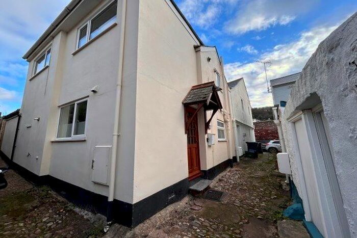 3 Bedroom Property To Rent In The Green, Teignmouth, TQ14