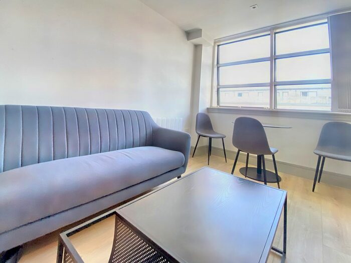 Studio To Rent In Mercantile House, Uxbridge, Greater London, UB8