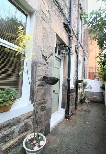 1 Bedroom Flat To Rent In Heriothill Terrace, Edinburgh, EH7