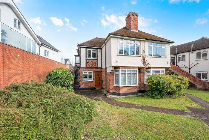 2 Bedroom Maisonette For Sale In Nonsuch Court, Ewell Road, Cheam Village, SM3