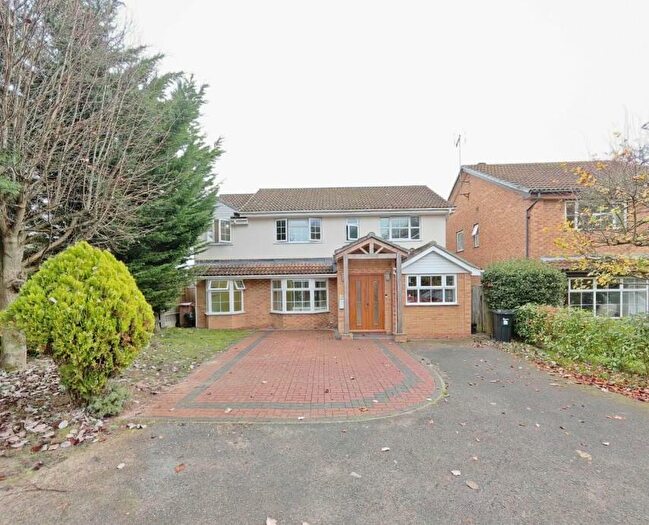 4 Bedroom Detached House To Rent In Riding Way, Wokingham, RG41
