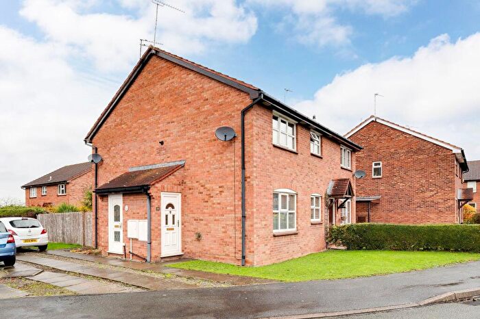 1 Bedroom End Of Terrace House For Sale In Bluebell Close, Huntington, CH3
