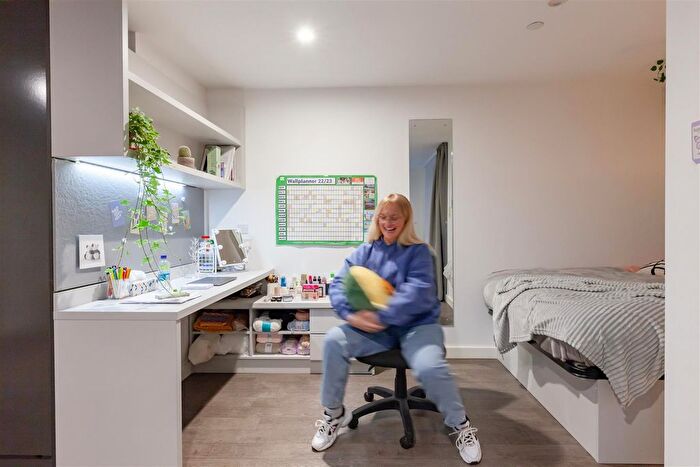 Studio To Rent In Erskine Street, Liverpool, L6