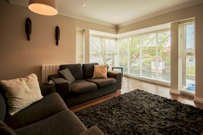 2 Bedroom Apartment To Rent In Broadmeads, Ware, SG12