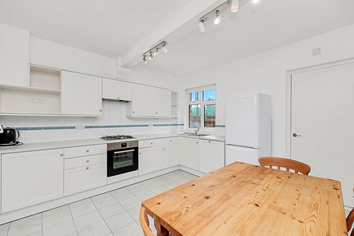 4 Bedroom Terraced House To Rent In Strickland Row, Earlsfield, SW18