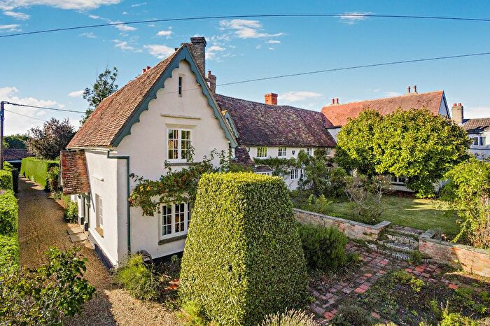 6 Bedroom Detached House For Sale In High Street, Toft, Cambridge, Cambridgeshire, CB23