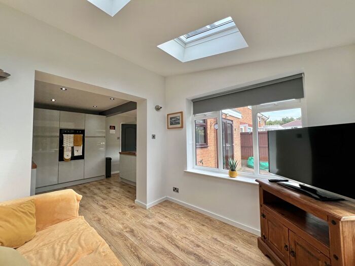 3 Bedroom Detached House For Sale In Fieldfare Close, Thornton, FY5