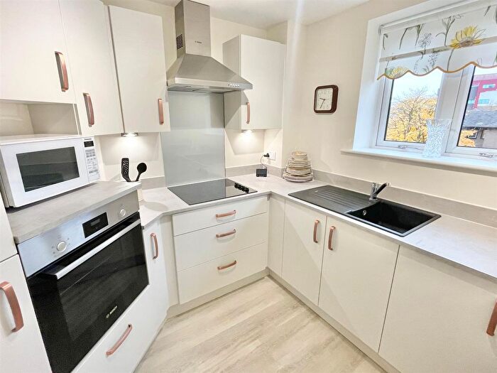 1 Bedroom Flat For Sale In Beckett Grange, Barnsley, S70