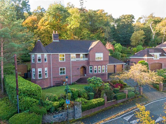 4 Bedroom House For Sale In Kings Oak, Colwyn Bay, LL29