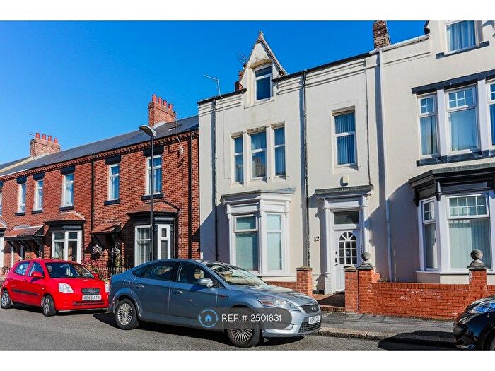 1 Bedroom Flat To Rent In Featherstone Street, Sunderland, SR6