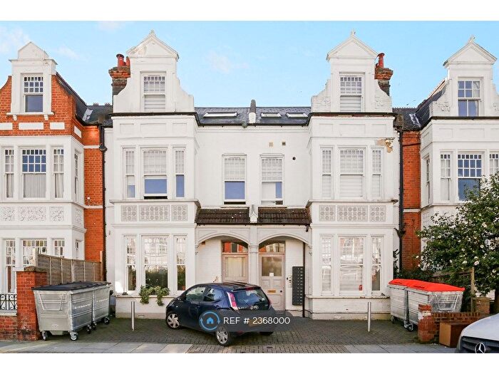 Studio To Rent In Montserrat Road, London, SW15