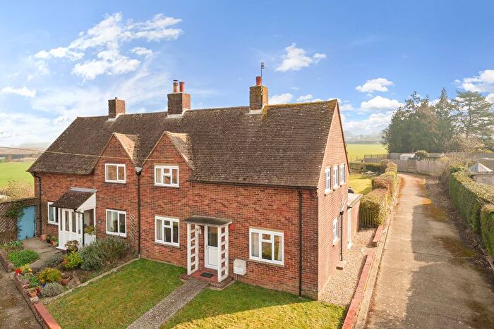 3 Bedroom Semi-Detached House For Sale In Abbots Walk, Wye, Ashford, TN25