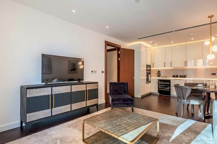 3 Bedroom Flat To Rent In Thornes House, The Residence, Ponton Road, Nine Elms, SW8