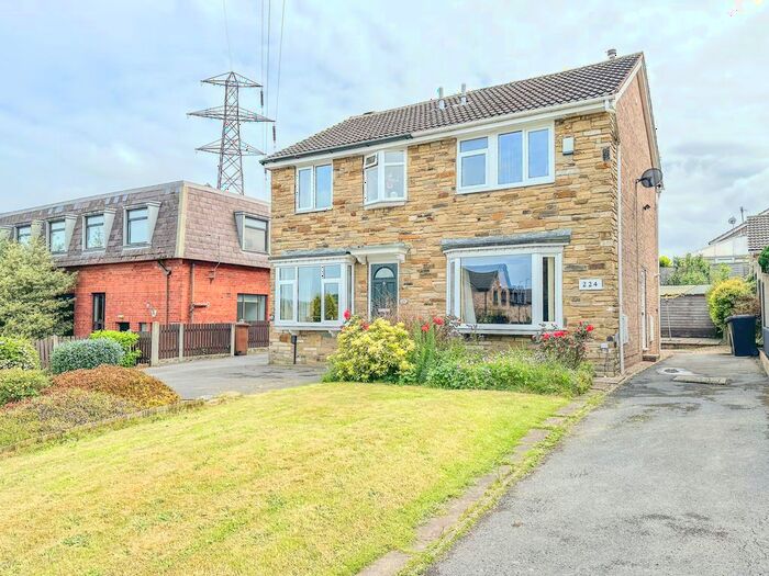 2 Bedroom Semi-Detached House To Rent In Coal Hill Lane, Leeds, LS13
