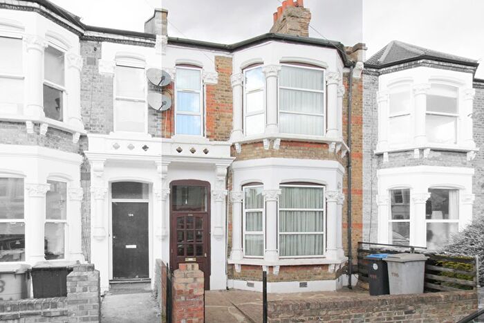 5 Bedroom Terraced House For Sale In Purves Road, London, NW10