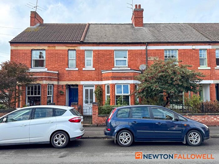 3 Bedroom Terraced House For Sale In Harcourt Street, Newark, NG24
