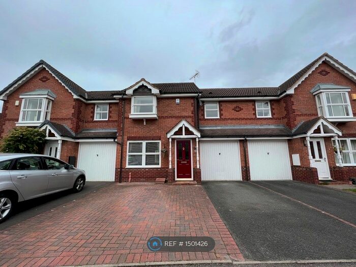 3 Bedroom Terraced House To Rent In Braunston Close, Sutton Coldfield, B76