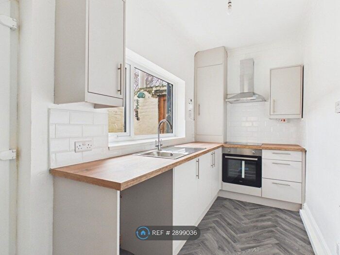 2 Bedroom Terraced House To Rent In Wren St, Stockton-On-Tees, TS18