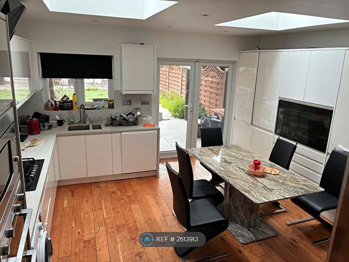 4 Bedroom Terraced House To Rent In Empire Avenue, London, N18