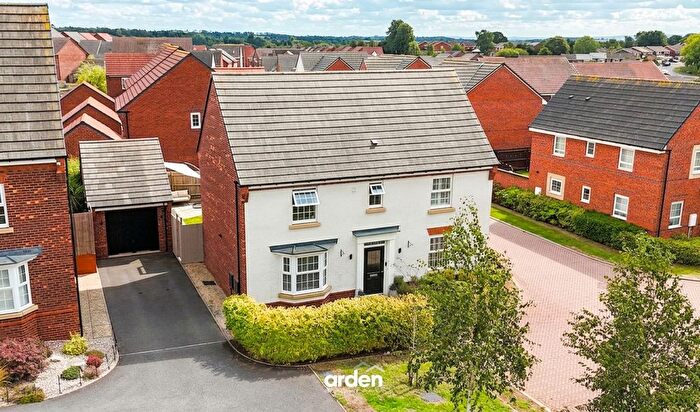 4 Bedroom Detached House For Sale In Saxifrage Close, Bromsgrove, B61