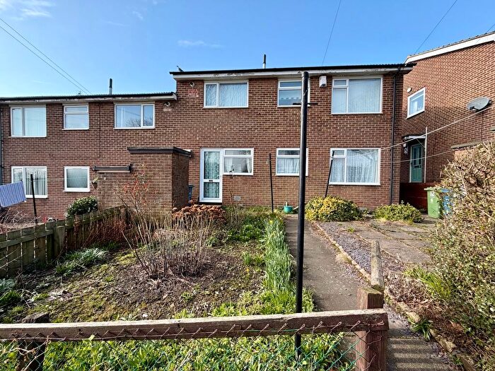 2 Bedroom Flat For Sale In Stephenson Way, Winlaton, NE21