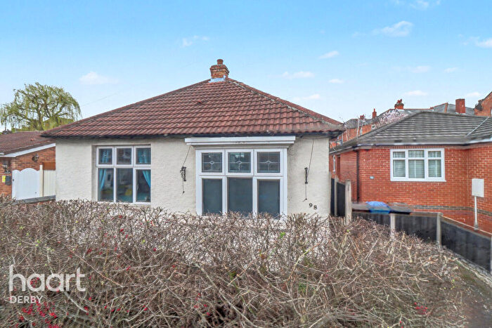 3 Bedroom Detached Bungalow For Sale In St Chads Road, Derby, DE23