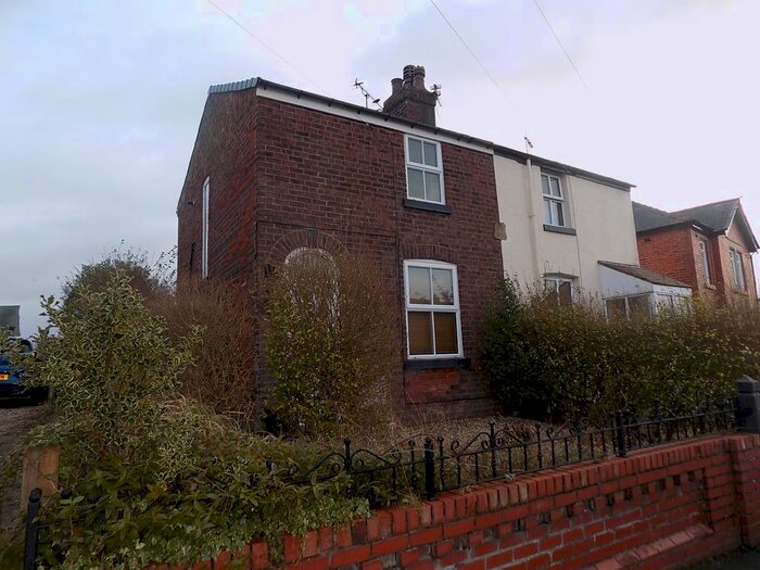 2 Bedroom Semi-Detached House To Rent In Staining Road, Blackpool, FY3