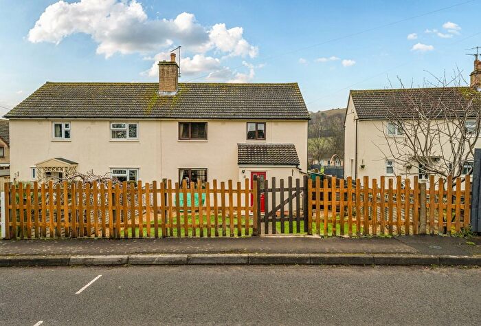 3 Bedroom Semi Detached House For Sale In The Daffodils, Kings Stanley, Stonehouse, Gloucestershire, GL10