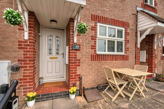 2 Bedroom Terraced House For Sale In Victoria Hall Gardens, Matlock, DE4