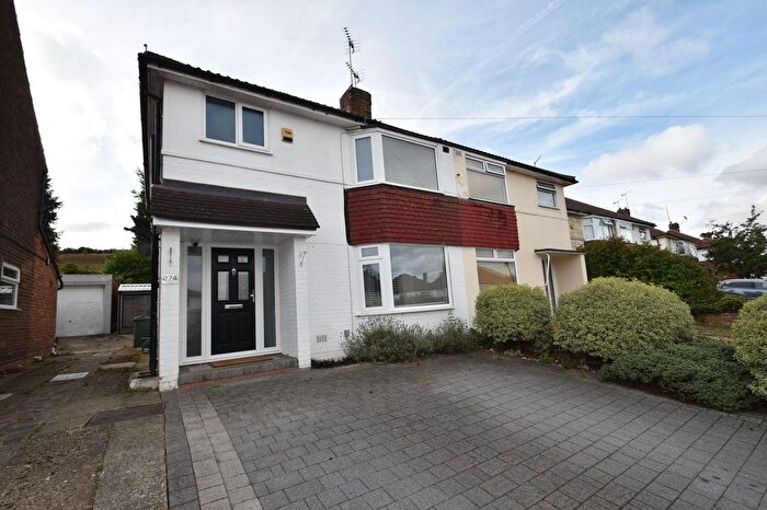 3 Bedroom Semi Detached House To Rent In Jeans Way, Dunstable, LU5