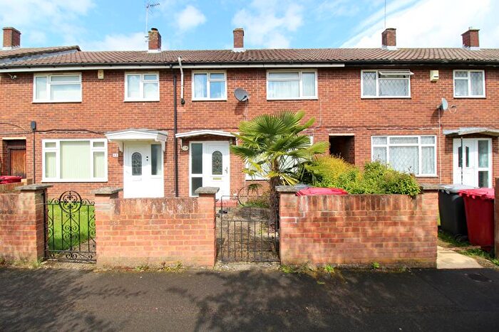 3 Bedroom Terraced House For Sale In Wordsworth Road, Slough, SL2