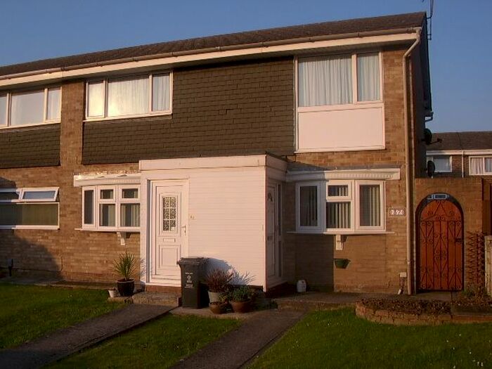 2 Bedroom Flat To Rent In Sandgate, Stratton St Margaret, Swindon, SN3