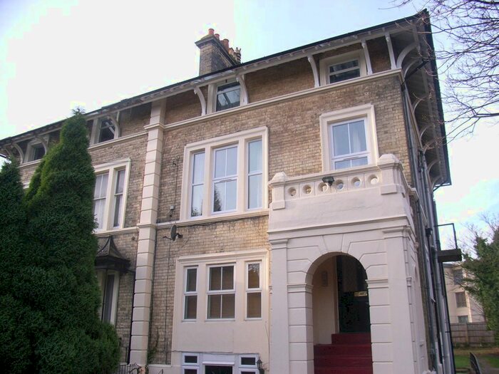 1 Bedroom Flat To Rent In Kendrick Road, Reading, Berkshire, RG1