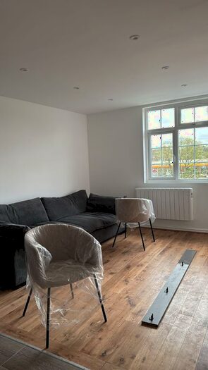 1 Bedroom Flat To Rent In North Orbital Road, Denham Green, UB9