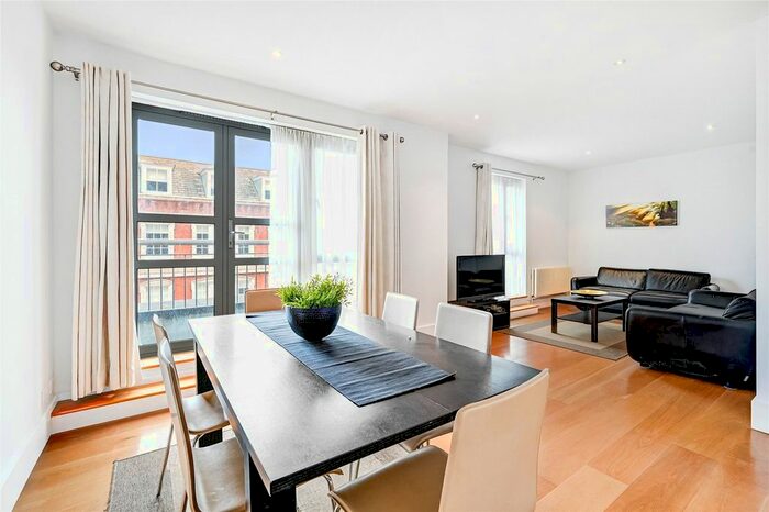 2 Bedroom Flat To Rent In Pimlico Place, Guildhouse Street, Pimlico, London, SW1V