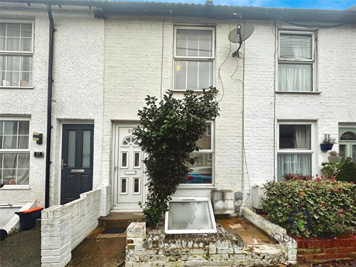 2 Bedroom Terraced House For Sale In Thornhill Place, Maidstone, Kent, ME14