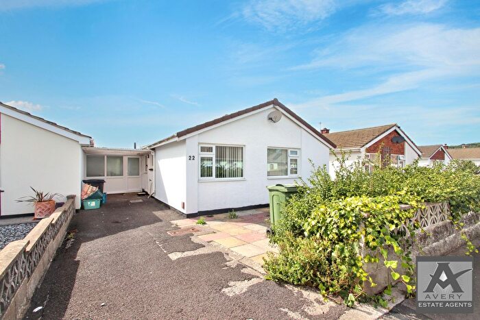 2 Bedroom Bungalow To Rent In Corondale Road, BS22
