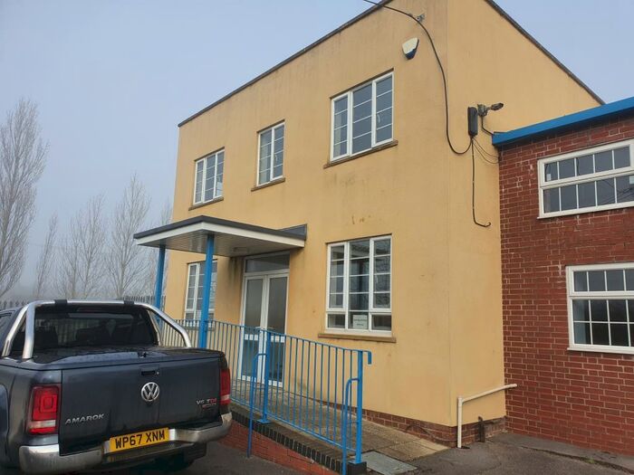 1 Bedroom Apartment To Rent In Ground Floor Annexe, DT10