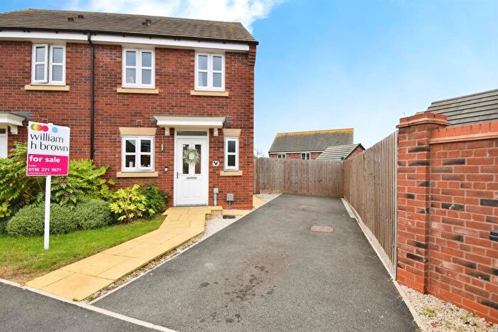 2 Bedroom Semi-Detached House For Sale In Oak Tree Road, Great Glen, Leicester, LE8