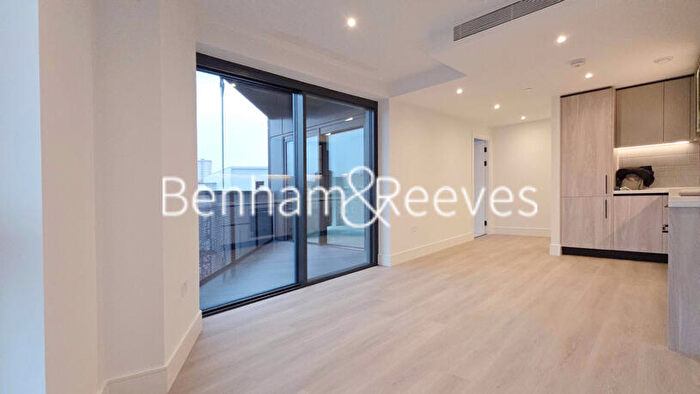 1 Bedroom Apartment To Rent In Broadway East, Bethnal Green, E2