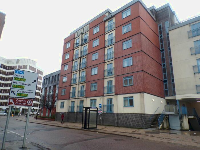 1 Bedroom Flat To Rent In Wellington Street, Swindon SN1